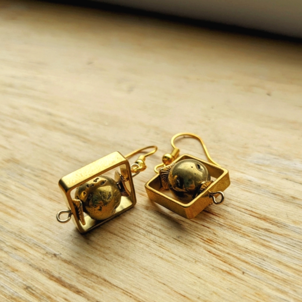 Gold-plated Square-framed Earrings with Gold Metal Beads